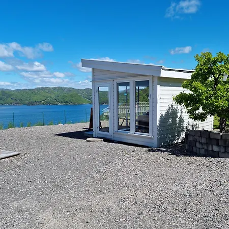 - Oksnevik Lindesnes Gronsfjord