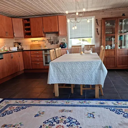 - Oksnevik Lindesnes