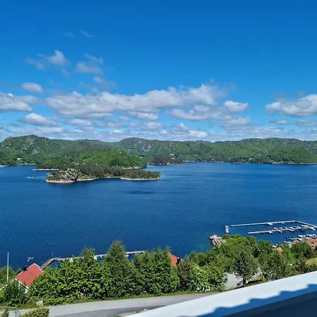 - Oksnevik Lindesnes Apartament *